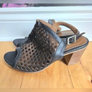 Bueno Mesh Peep Toe Sandals